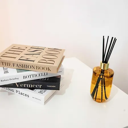 Domus Conte Rosso Ρώμη