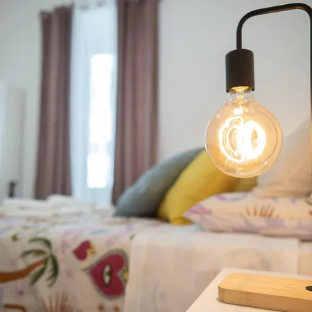 Domus Conte Rosso * روما