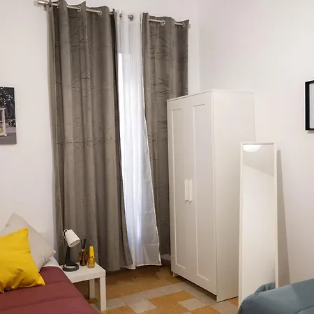 Domus Conte Rosso شقة *