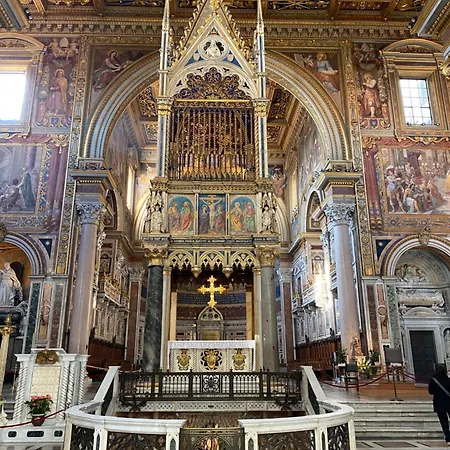 Domus Conte Rosso Daire Roma